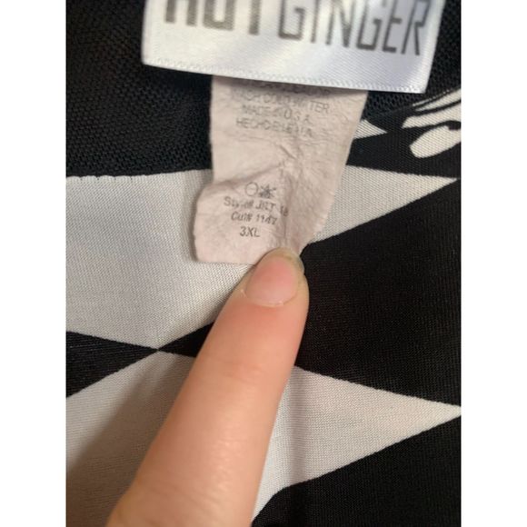 Women's 3X plus size sleeveless top - Picture 3 of 3